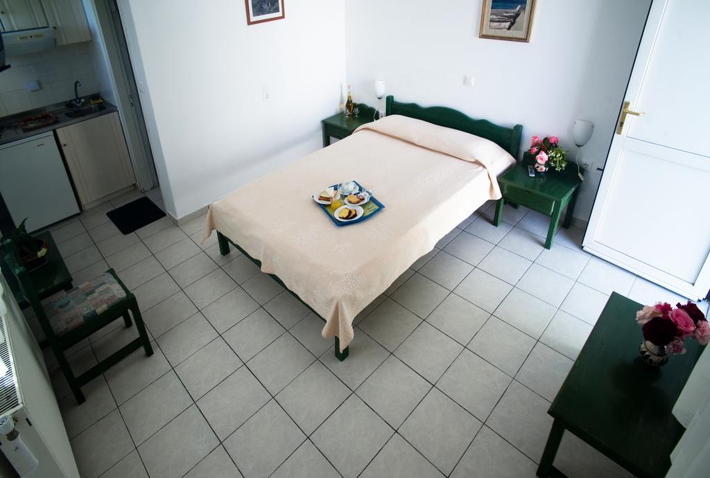 Aiolos Hotel Ménites Eksteriør bilde