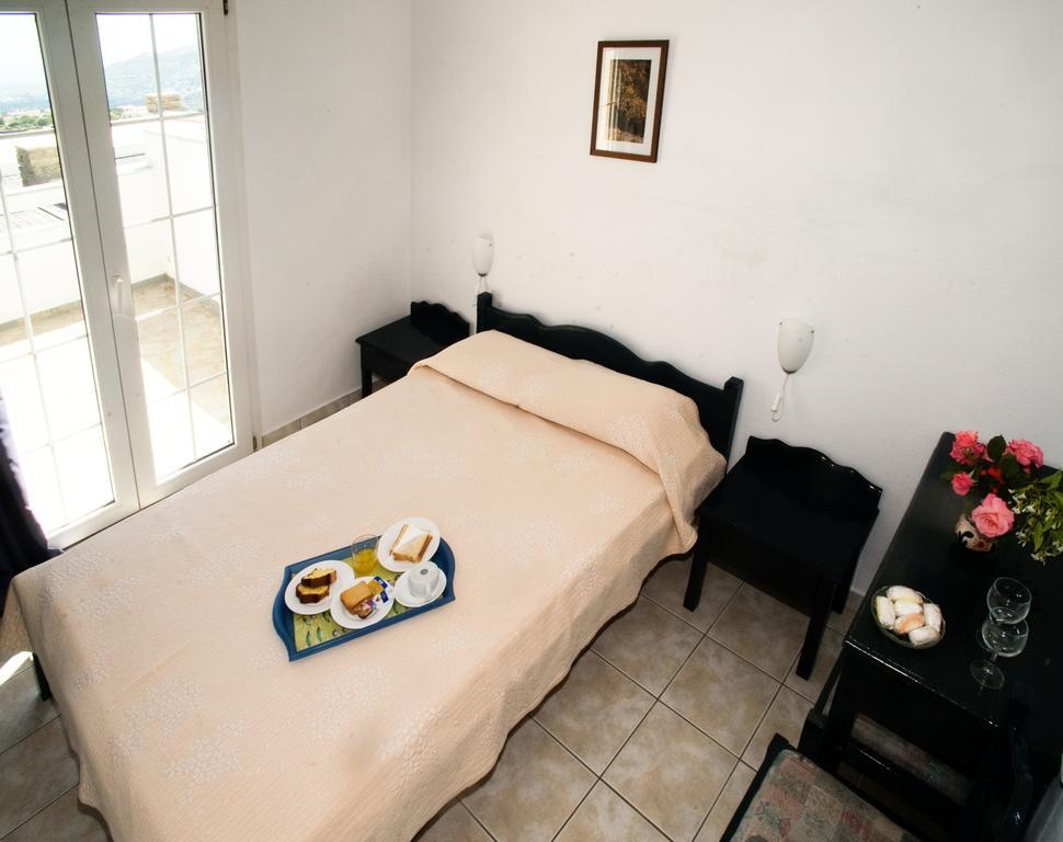Aiolos Hotel Ménites Eksteriør bilde
