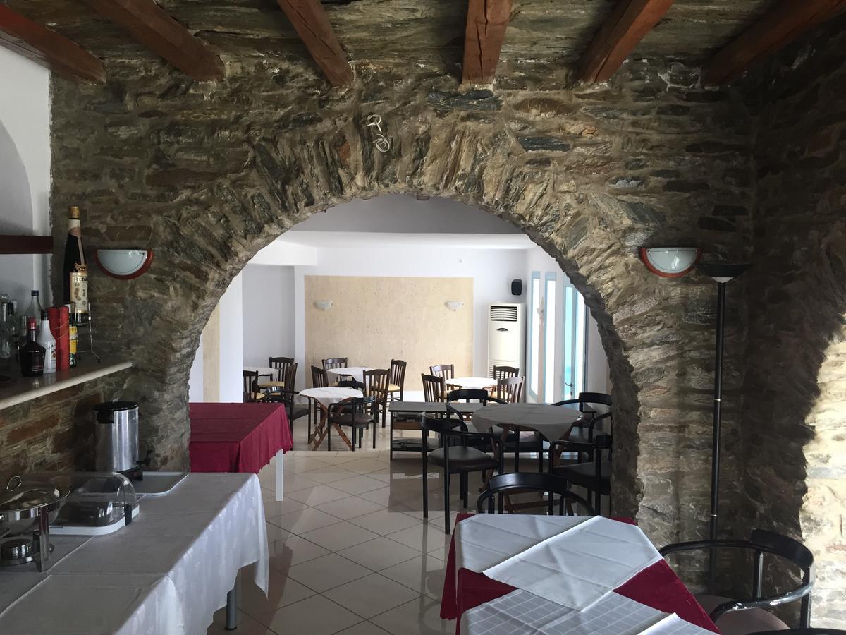 Aiolos Hotel Ménites Eksteriør bilde