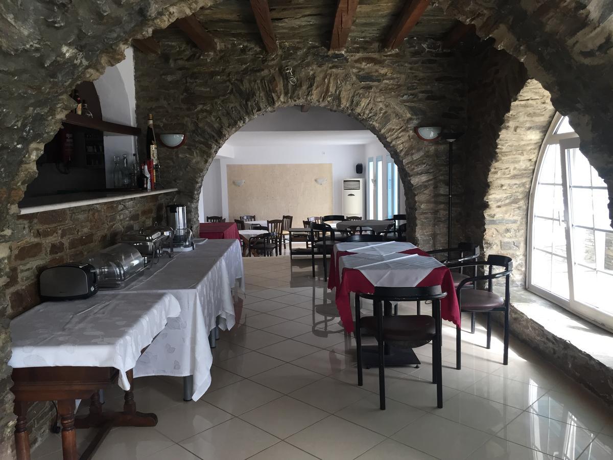 Aiolos Hotel Ménites Eksteriør bilde
